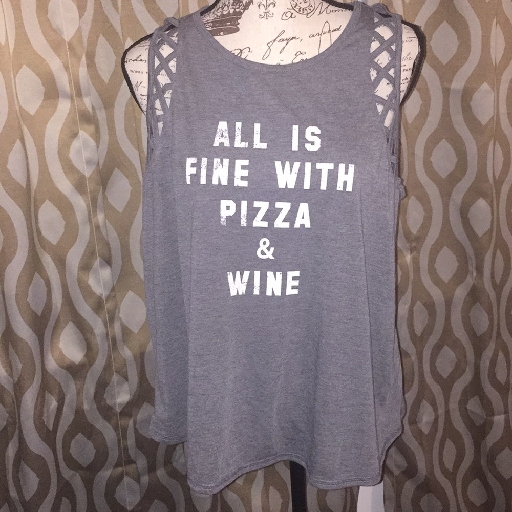 Graphic tank